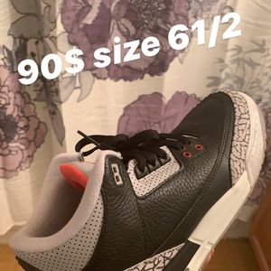 hello im selling shoes and sneakers